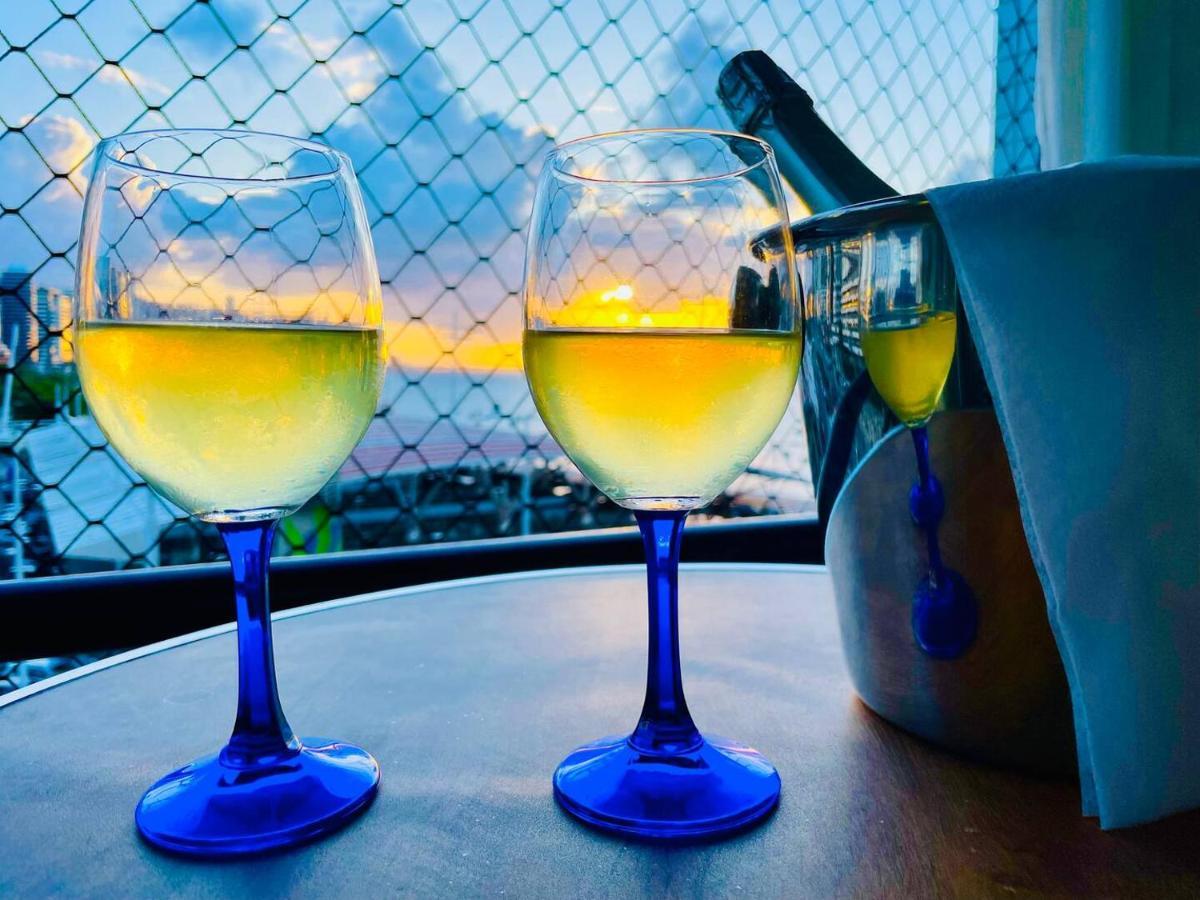 Flat Luxuoso Alto Padrao Frente Mar Com 2 Suites No Iate Plaza 福塔雷萨 外观 照片