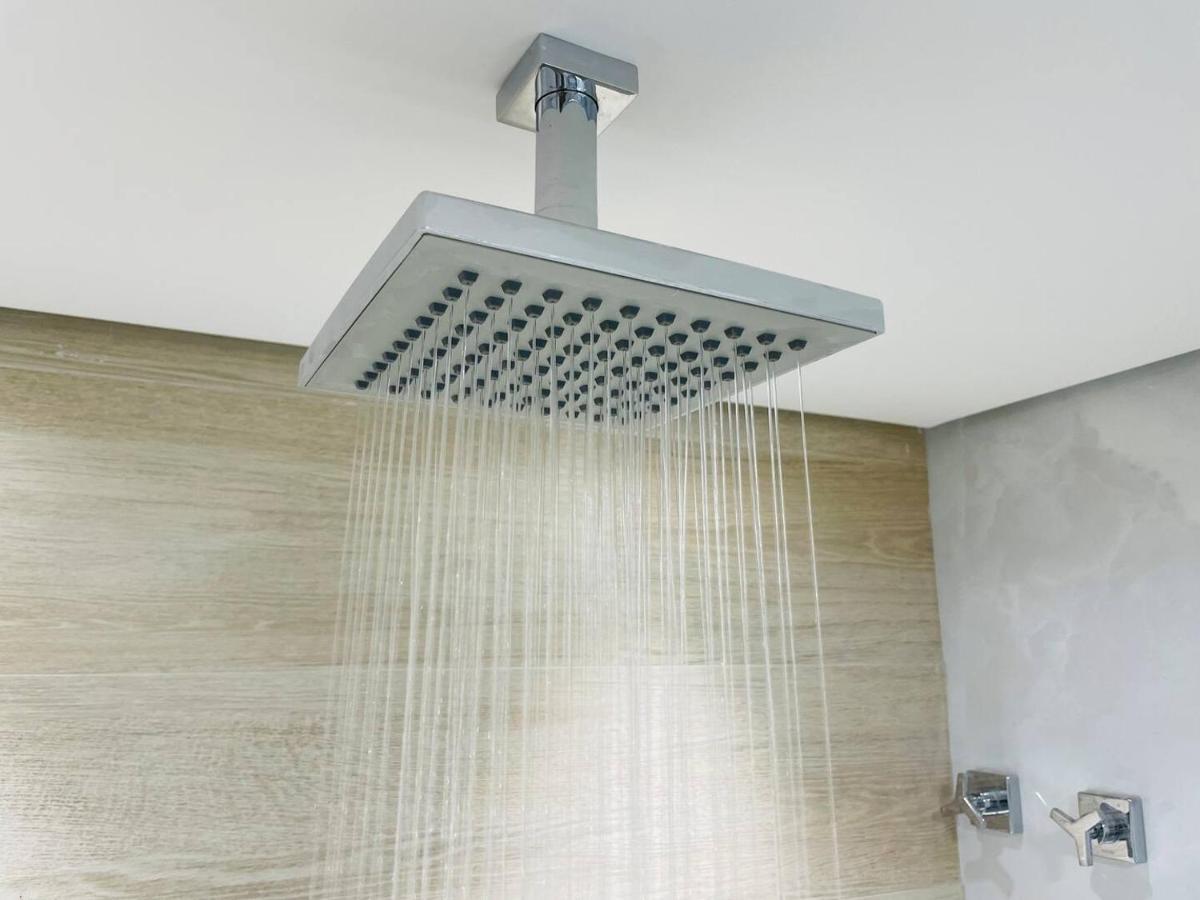 Flat Luxuoso Alto Padrao Frente Mar Com 2 Suites No Iate Plaza 福塔雷萨 外观 照片